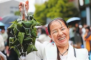 记者谈颜骏凌：四任教练保持一致选择，专业面前非议声已不重要